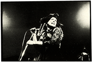 pic2_back-300x96.png
